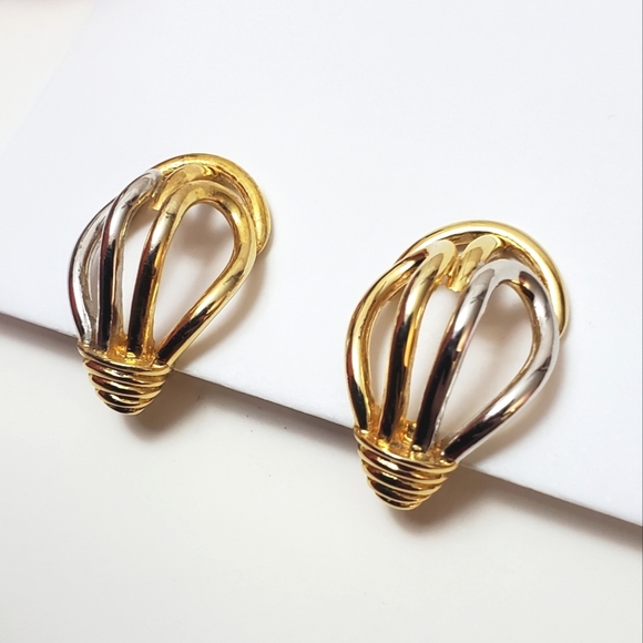 Vintage Lightbulb Shape Two-tone Clip On Earrings - Picture 3 of 7
